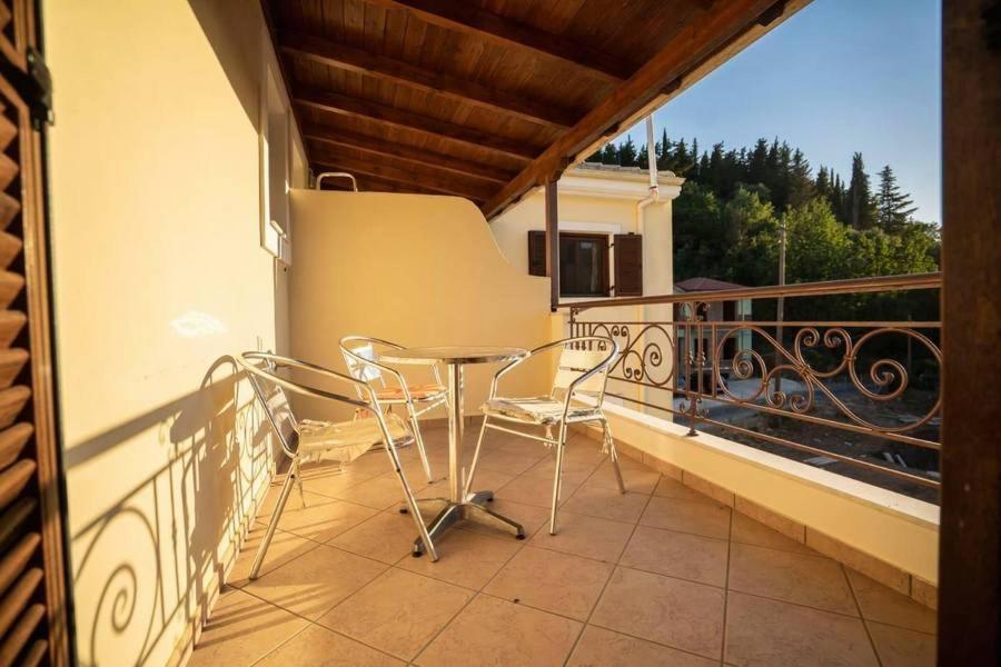 Villa Karolina Tsogkas Sívota Екстериор снимка